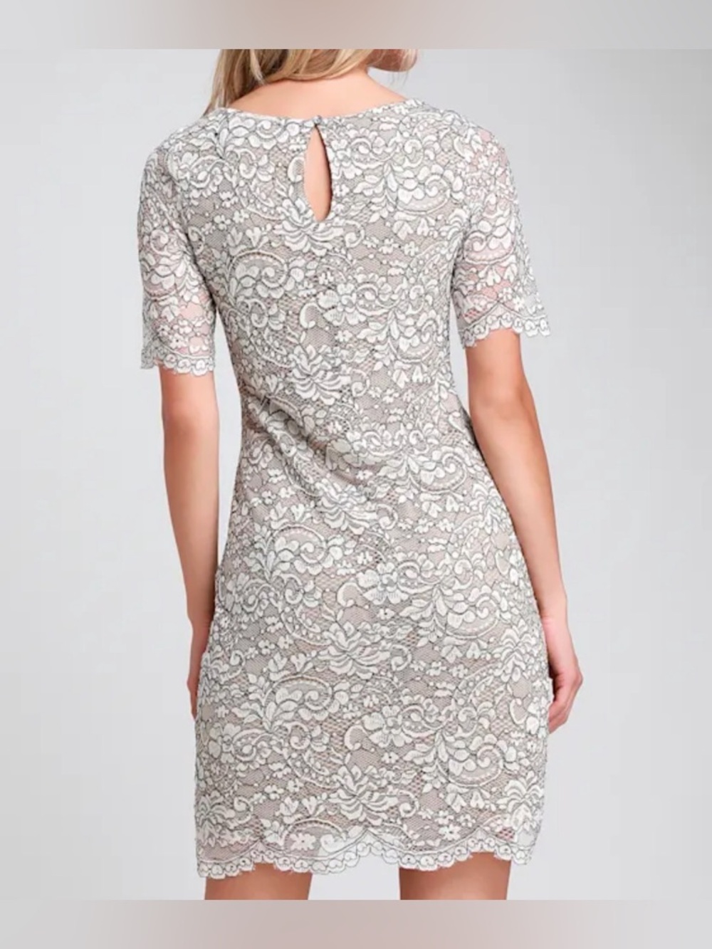 Lulus Women’s Simply Chic Black and Cream Short Sleeve Lace Shift Dress Size M - Picture 2 of 10